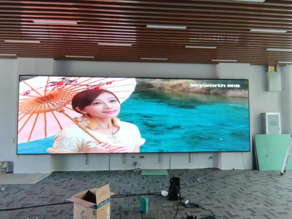 景东P1.53led小间距屏安装案例